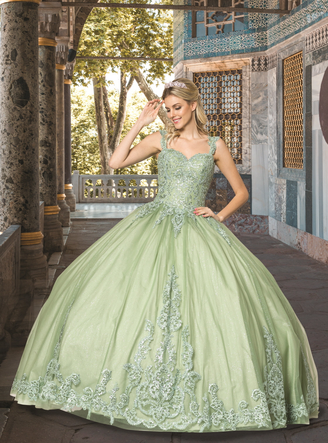 La Bonita Quinceañera Ball Gown