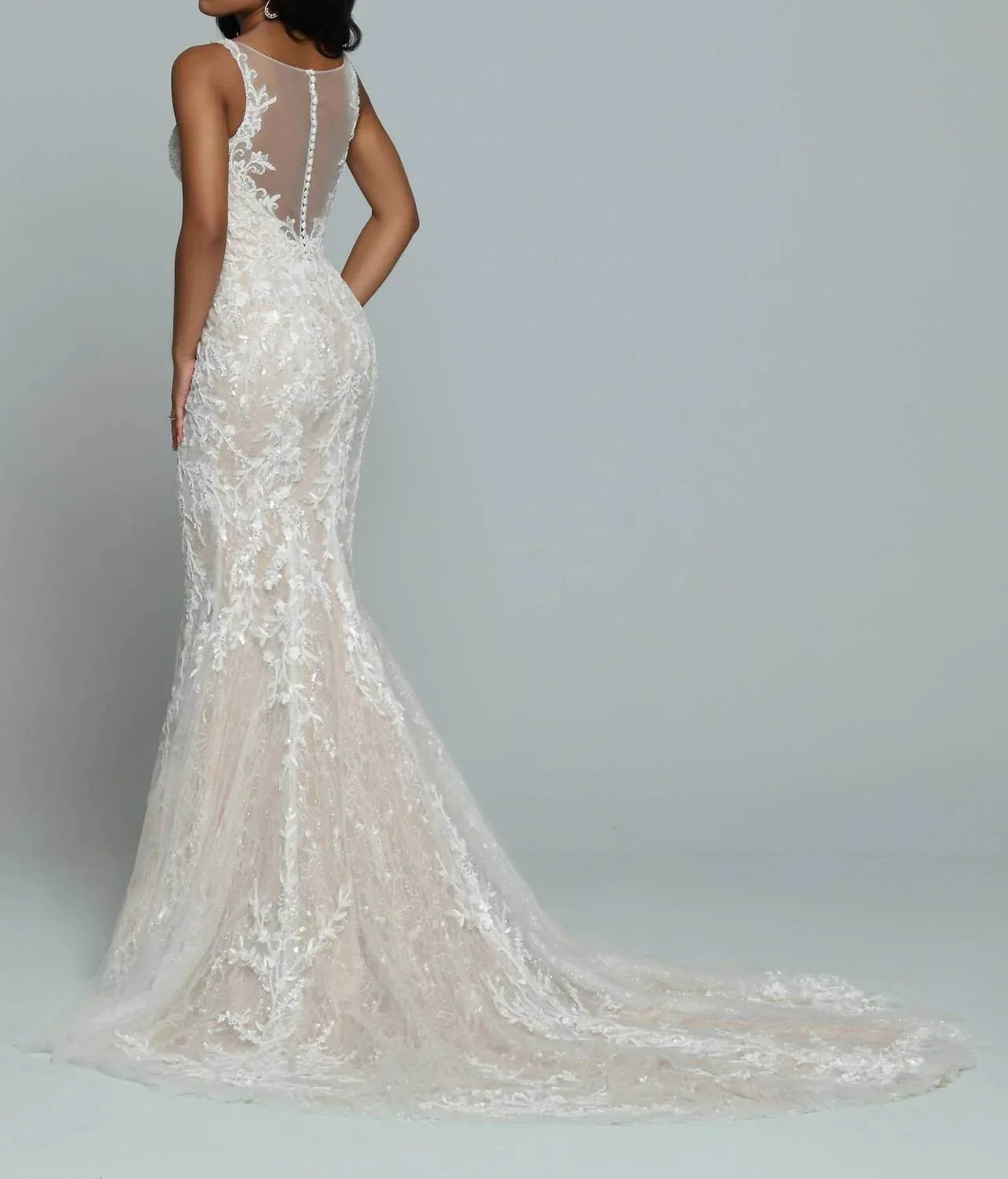 Sleeveless Wedding Gown