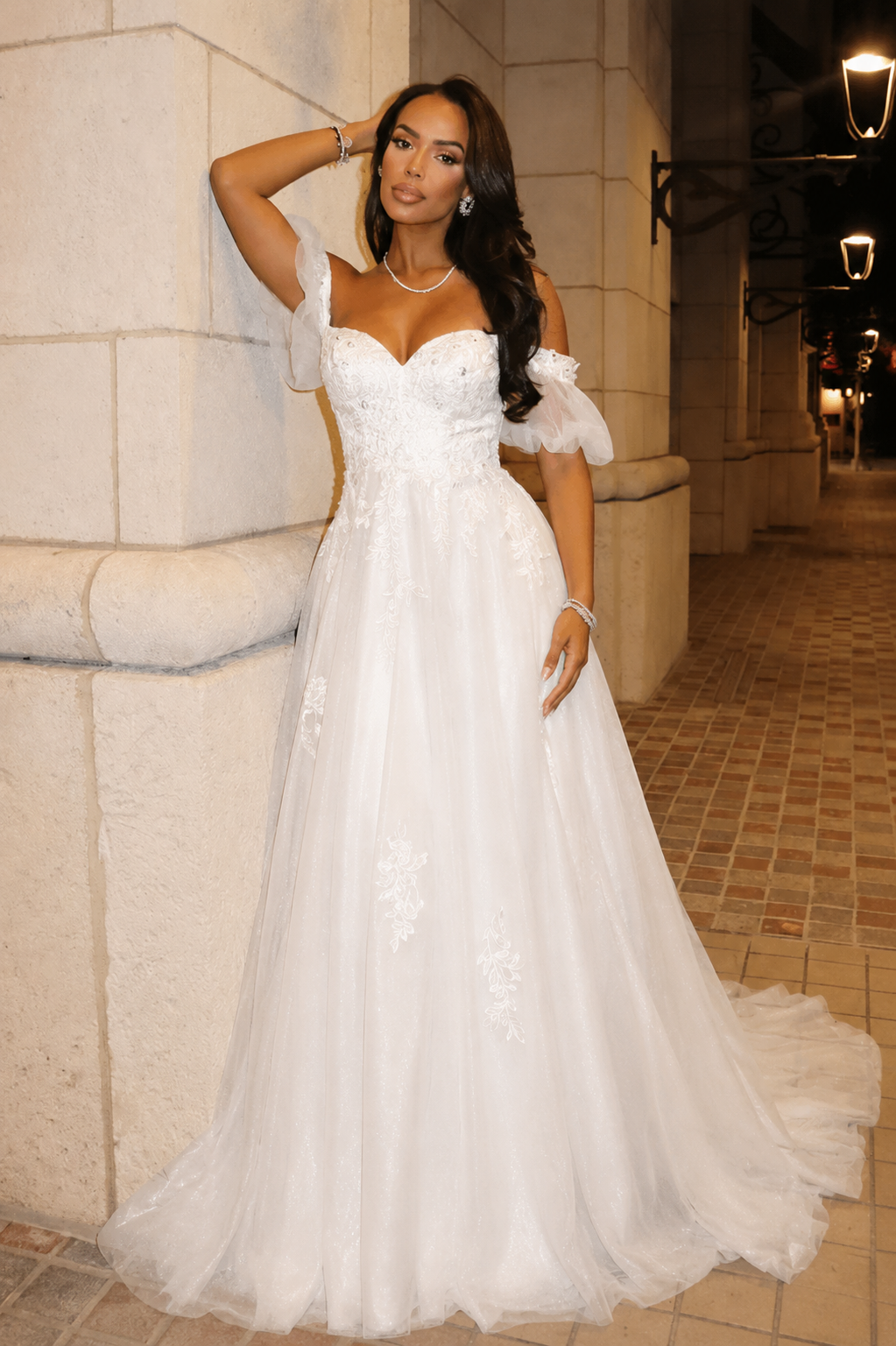Elegant Off Shoulder Wedding Gown