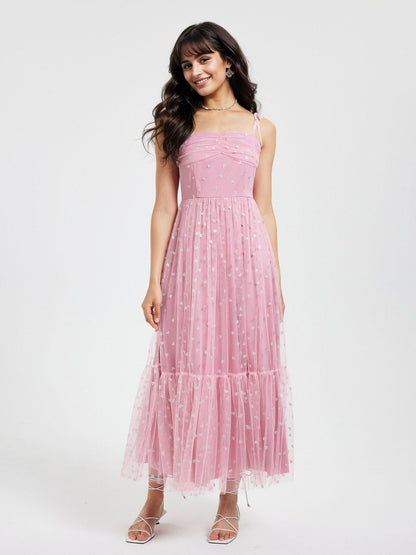 Robe d'été élégante en maille nouée taille haute