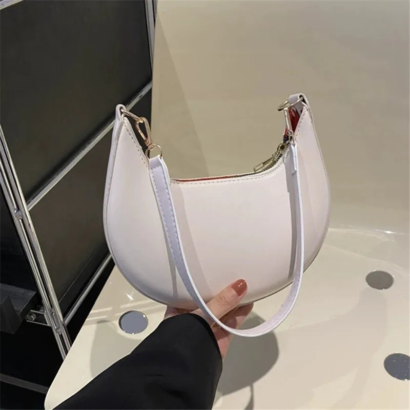 New Fashionable High-End Moon-Shaped Baseball Bag | Luxury Women's Single Shoulder Bag (Sequined Vintage Handbag)