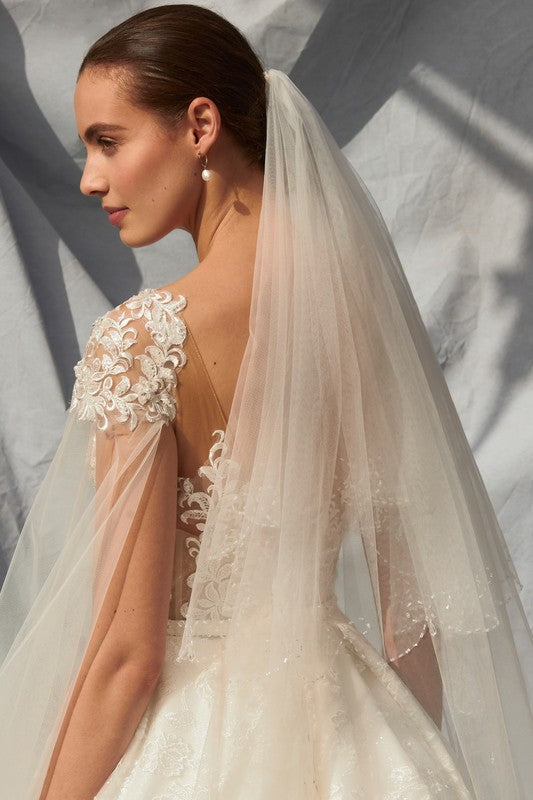 L'amour  Wedding Veil , Comb Attached