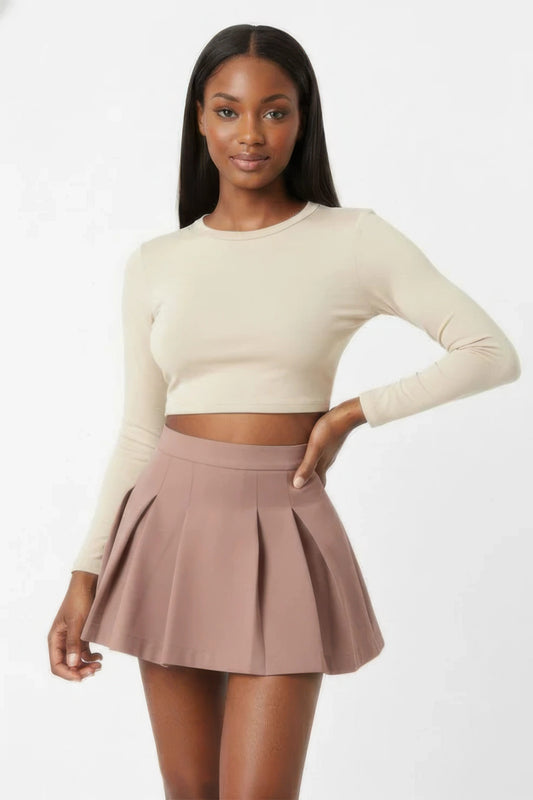 Essential high-waist pleated mini skirt for women