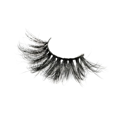 NEW!! VIP Long Dramatic Mink Lashes!!