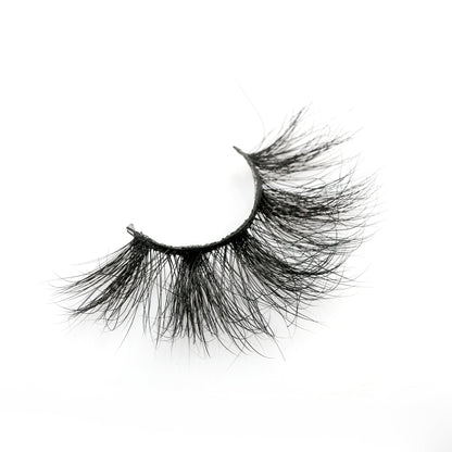NEW!! VIP Long Dramatic Mink Lashes!!