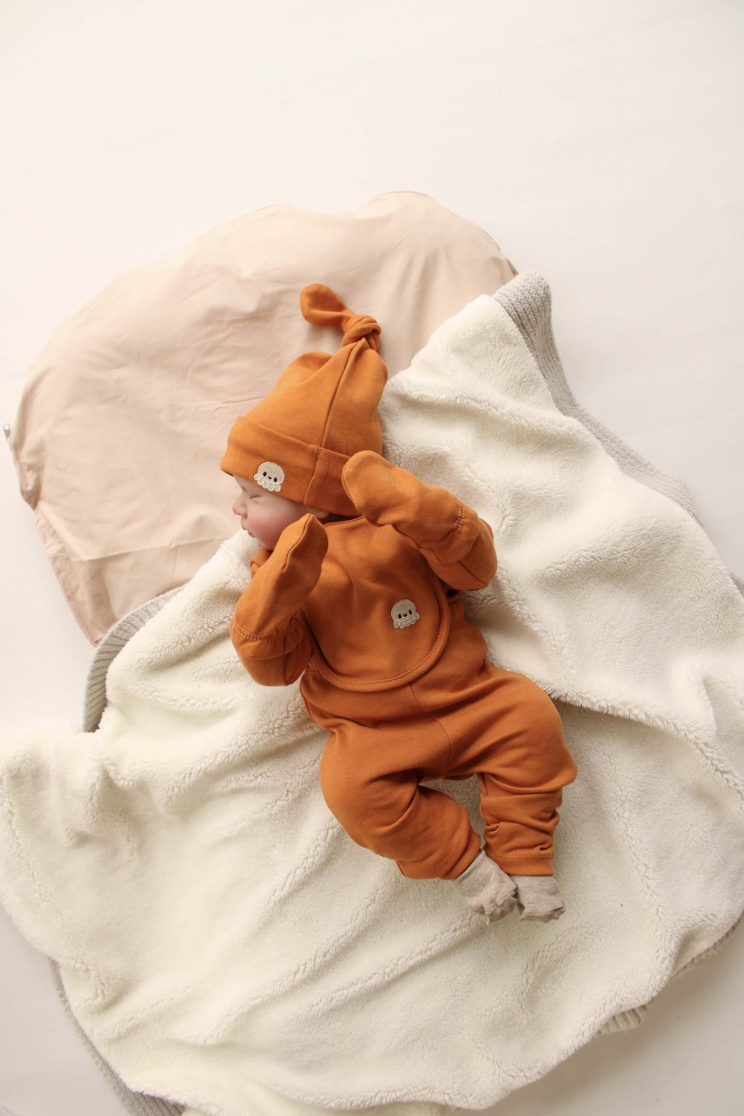 Octopus Patterned 5 Piece Newborn Set